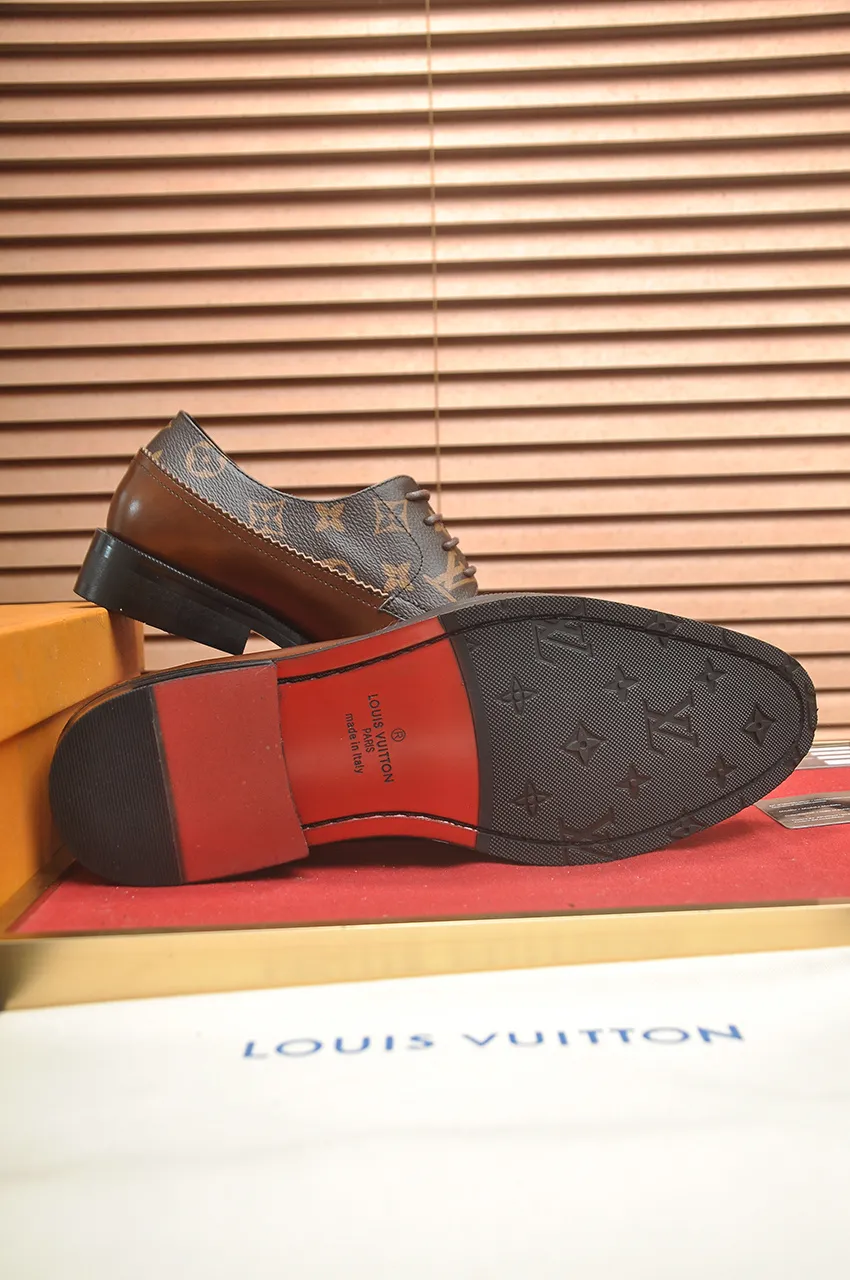 Men's men's shoes 💰500💶 [LV] (original single cowhide lining) 🍀LV's latest genuine leather business suit shoes are launched simultaneously on the official website. The first-layer cowhide imported from Italy is made of heavy gold, 💥official website 1:1 rubber outsole. Versatile to wear, high-end without losing class, and the color combination is extraordinary. This four-season style is alluring when worn on your feet, showing off your big-name flair. Standard code 38-45 (45 customized)